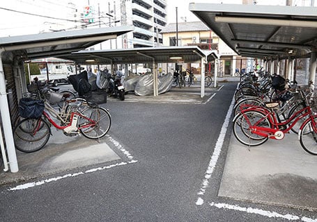 小阪駅前北東自転車駐車場 小阪駅前北東自転車駐車場